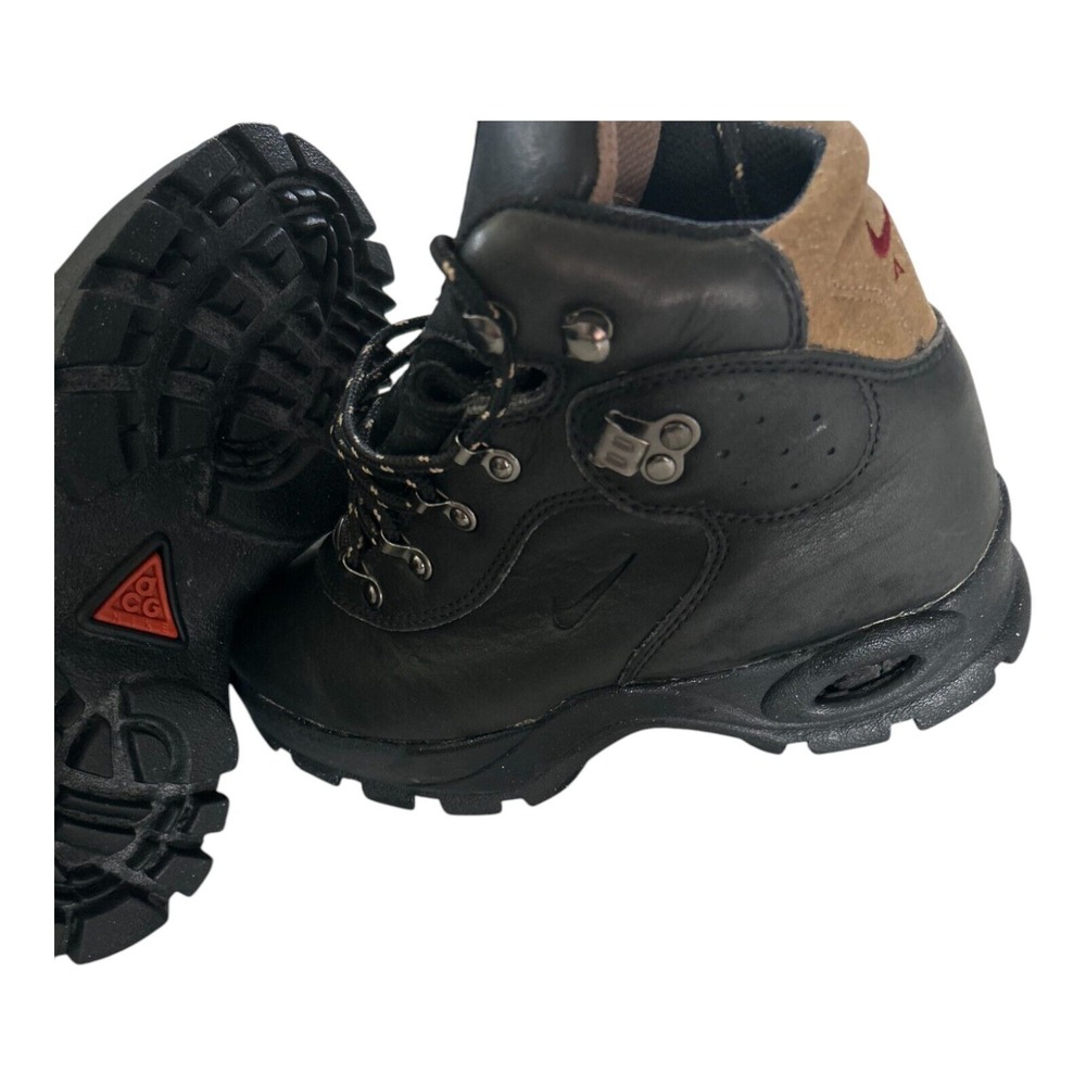 Nike Black Leather Hiking Booties with Maroon Accent - Picture 10 of 11
